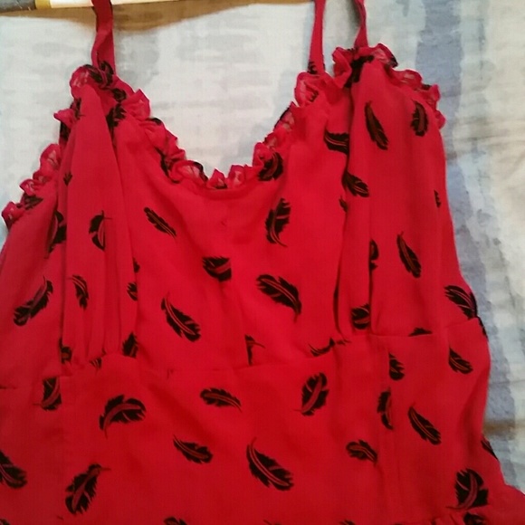 🔵 *FINAL PRICE* Red Dress - Picture 2 of 3